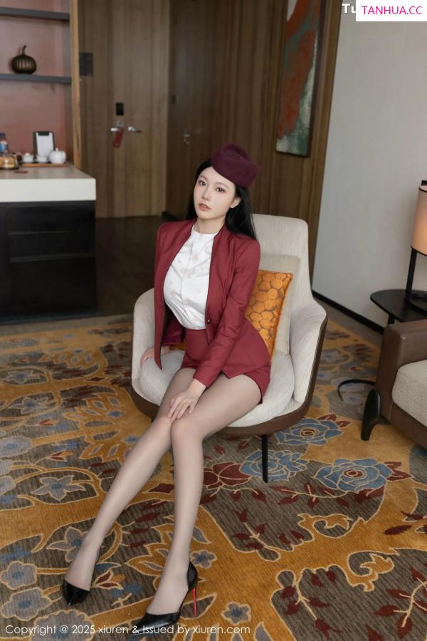 安然Maleah  [XiuRen]高清写真图 2025.05.27 No.10333 安然anran 空姐制服第8张图片